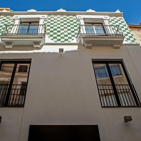 Turisticos Moret 11 - 1c *