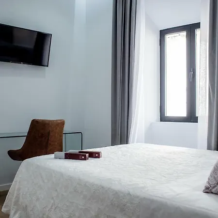 Turisticos Moret 11 - 1c Caces