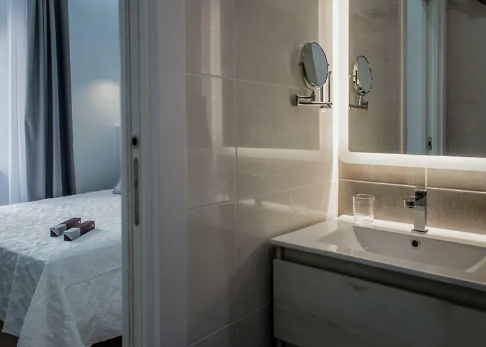 Turisticos Moret 11 - 1c * Caces