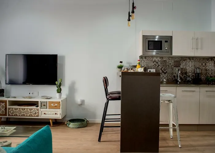 Turisticos Moret 11 - 1c Caces