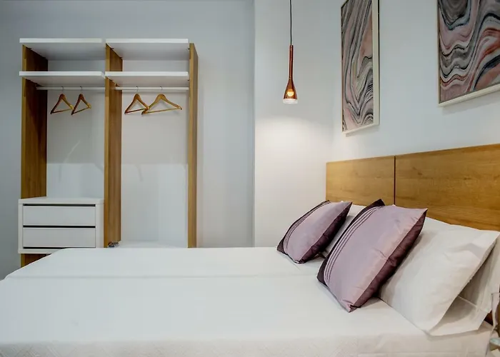 Turisticos Moret 11 - 1c Appartement Caces